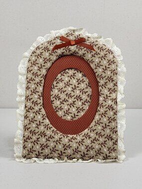 Vtg Artisan Photo Frame Cotton Fabric Padded Lace 11x8.5 Arch Beige '70s New USA